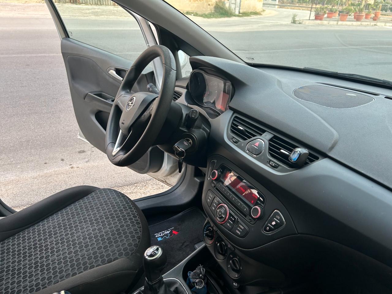 Opel Corsa 1.4 90CV GPL Tech 5 porte n-Joy