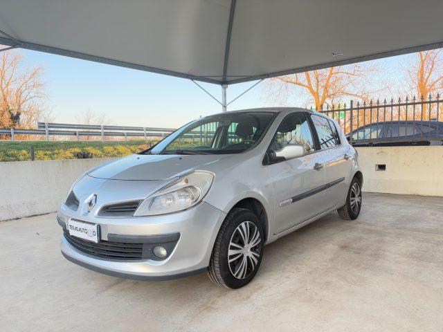 RENAULT Clio 1.2 16V 5 porte GPL FINO AL 09/2029 NEOPATENTATI