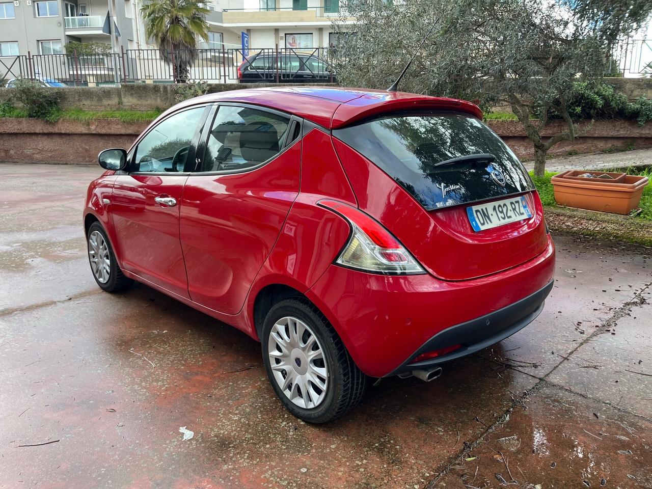 Lancia Ypsilon 1.2 - 2015