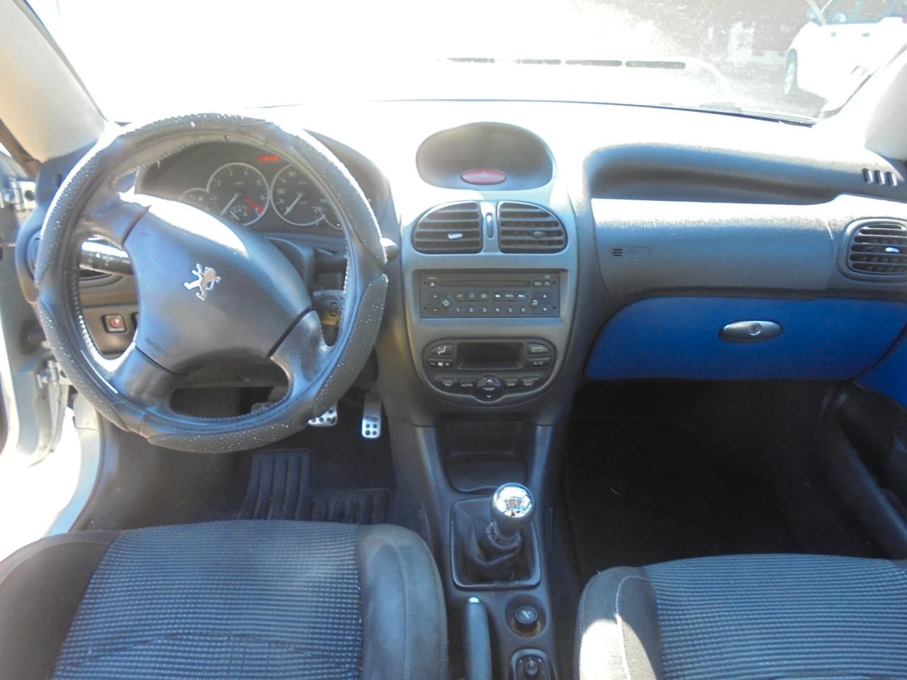 Peugeot 206 2 porte 1.6 16V CC Cabrio