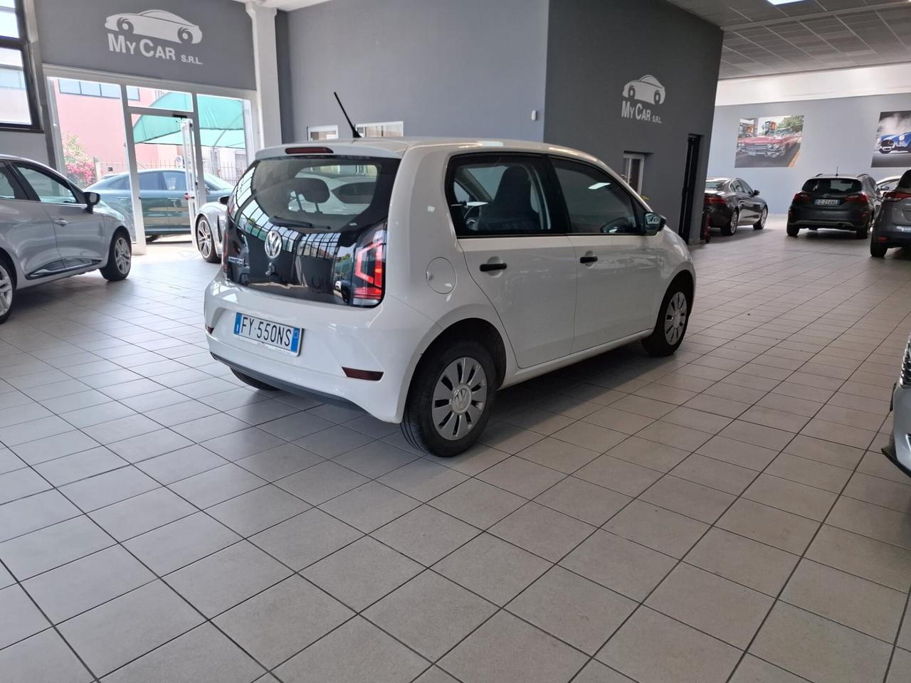 Volkswagen up! Benz/Metano Manuale