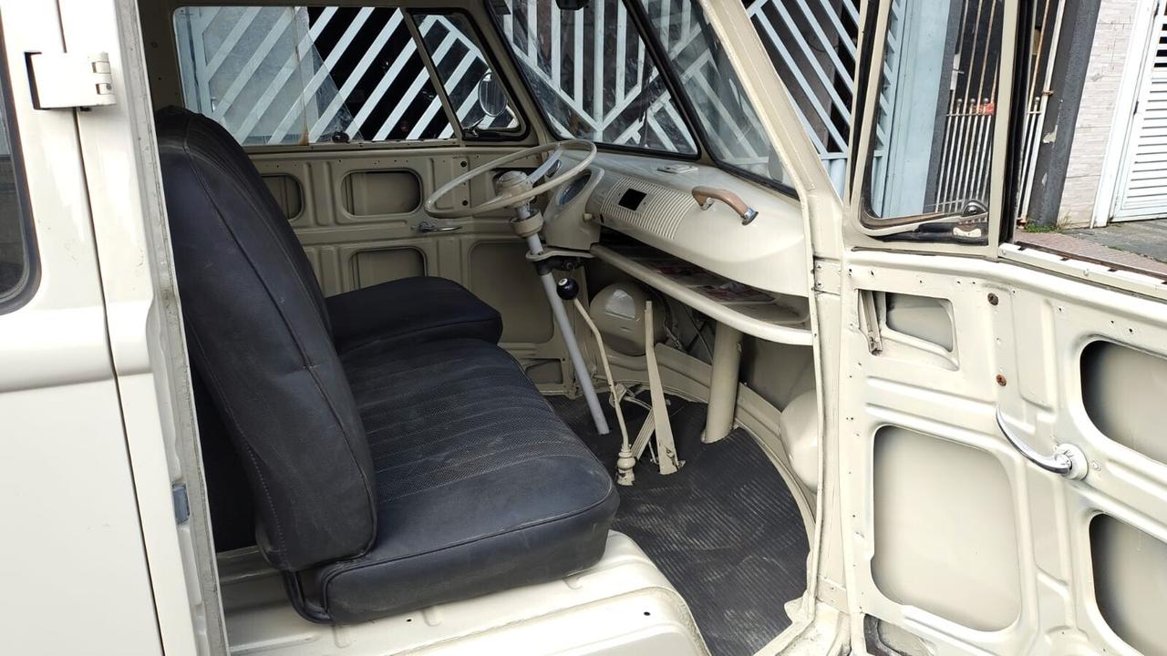 Volkswagen T1 9 posti