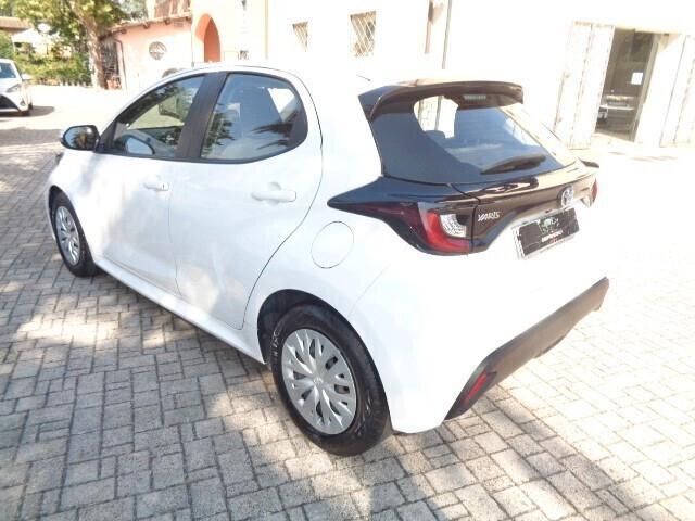 Toyota Yaris 1.5 Hybrid 5 porte Active NESSUN VINCOLO DI FINANZIAMENTO