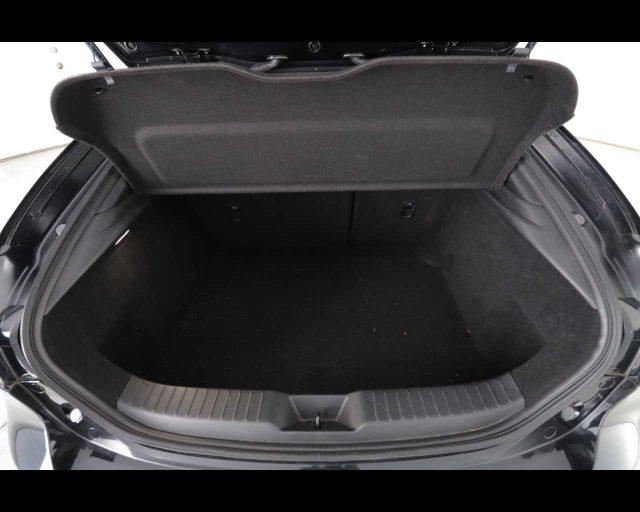 MAZDA 3 Mazda3 2.0L Skyactiv-G M-Hybrid Executive