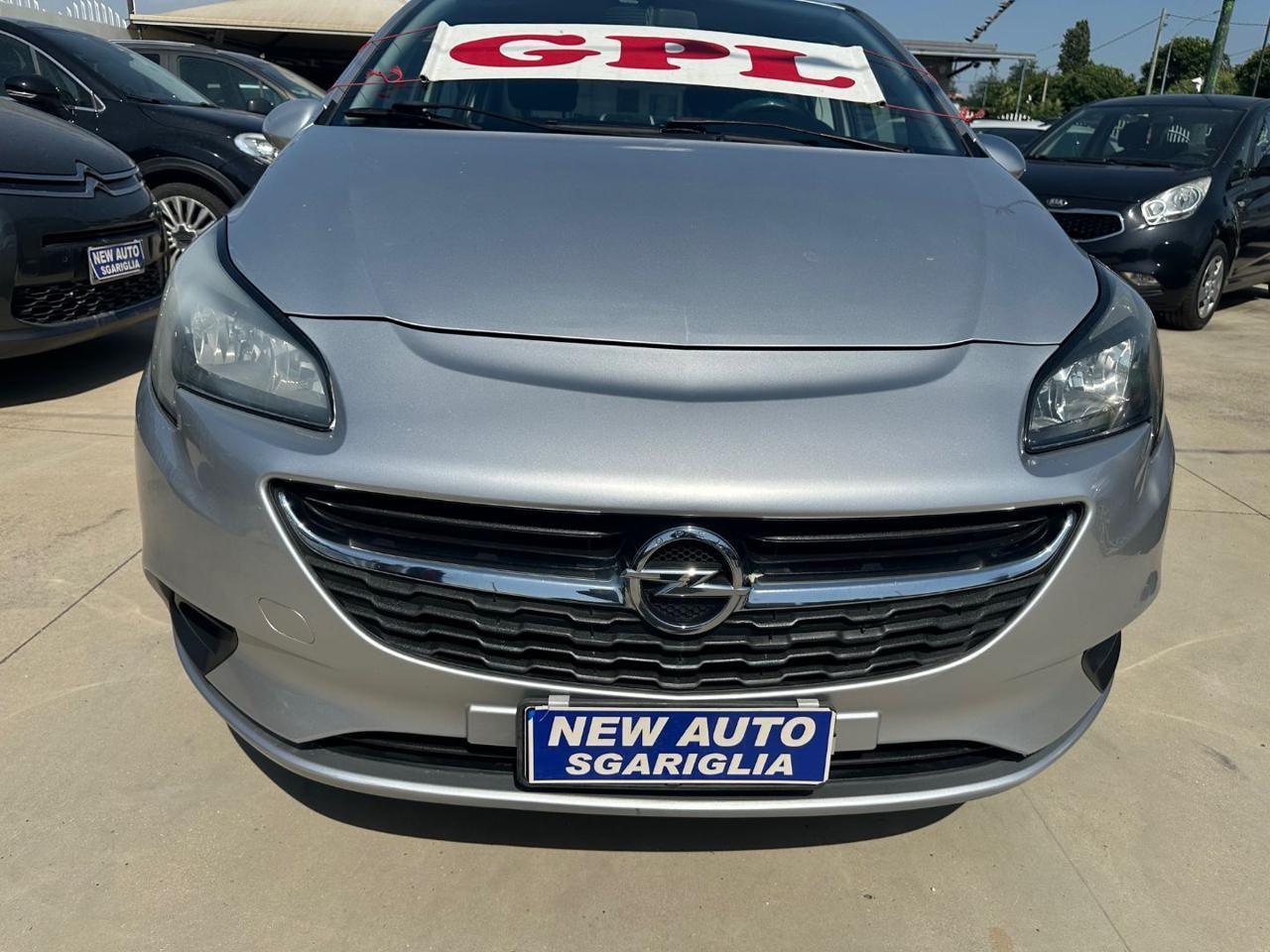 Opel Corsa 1.4 90CV 5 porte b-Color IMP.GPL
