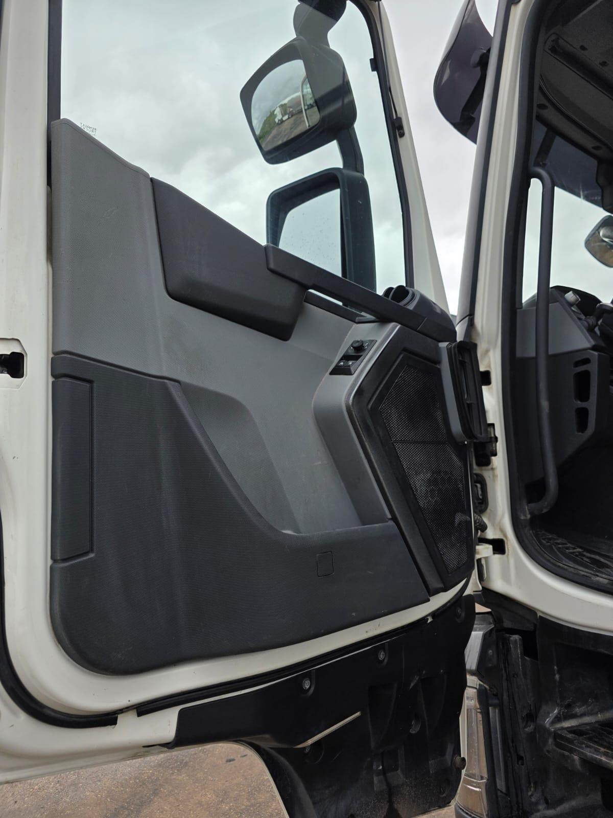 RENAULT T460 Retarder Euro 6 Automatico