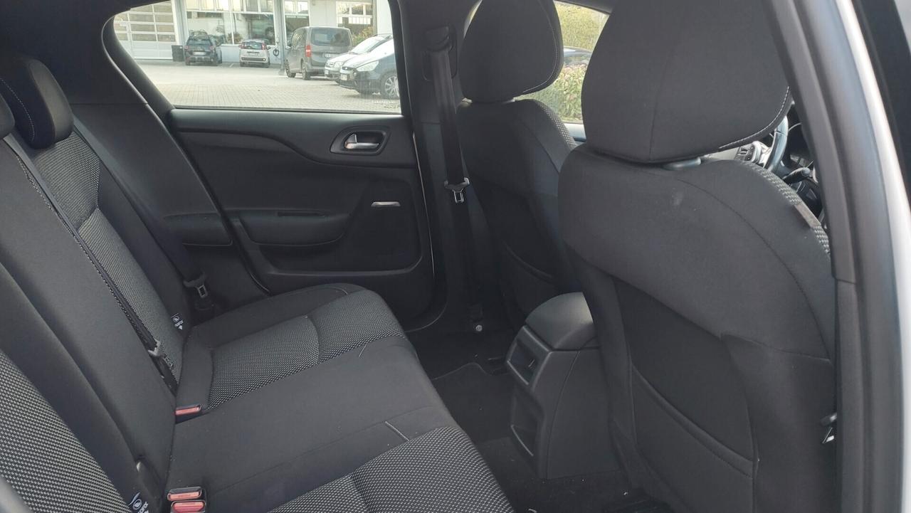 Ds DS4 4 1.6 e-HDi 110 airdream Chic