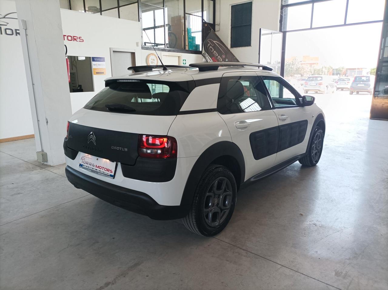 Citroen C4 Cactus BlueHDi 100 Shine 01/2017