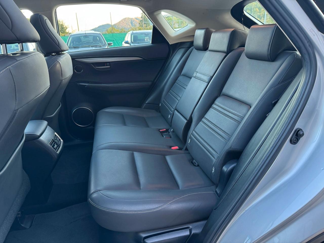 Lexus NX 300h 2.5 Executive 4WD cvt | PREZZO REALE