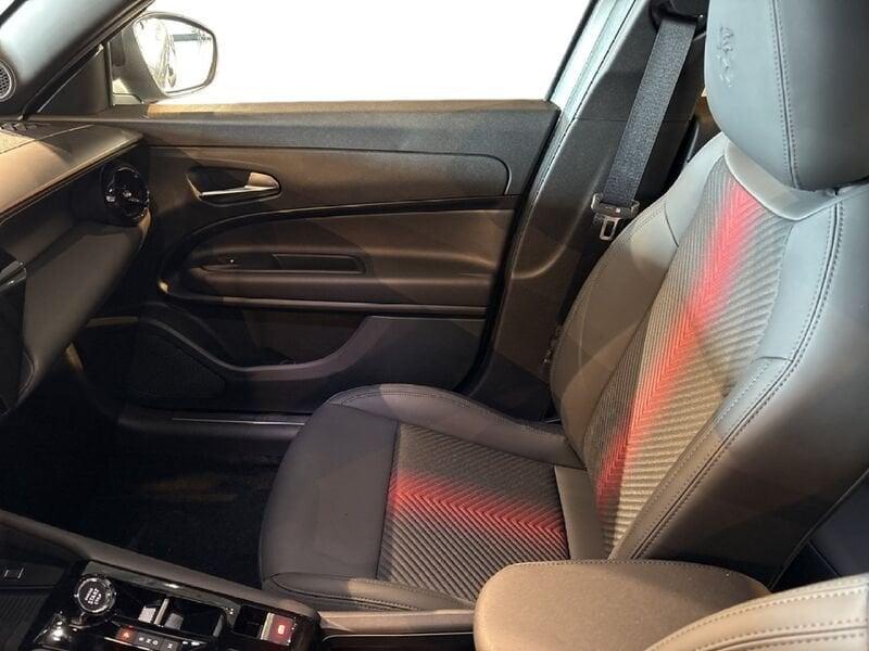 Alfa Romeo Junior Ibrida My25 Ibrida Q4 1.2 145cv Hybrid Edct6