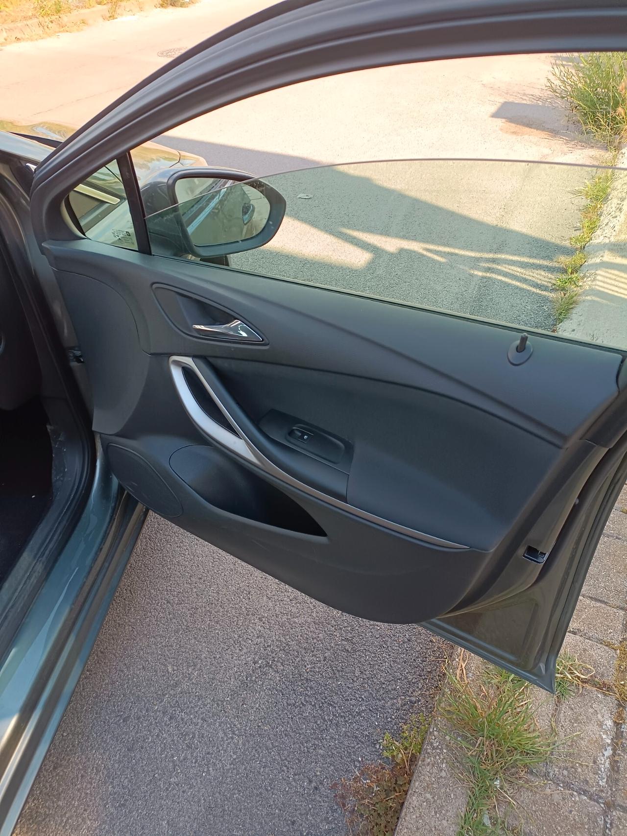 Opel Astra 1.6 CDTi 110CV Start&Stop Sports Tourer Business