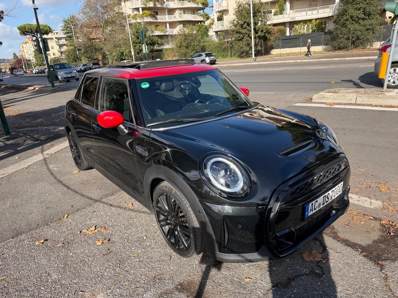 Mini Cooper S 2.0 XL Aut. 5 porte Pdc Navi Pelle