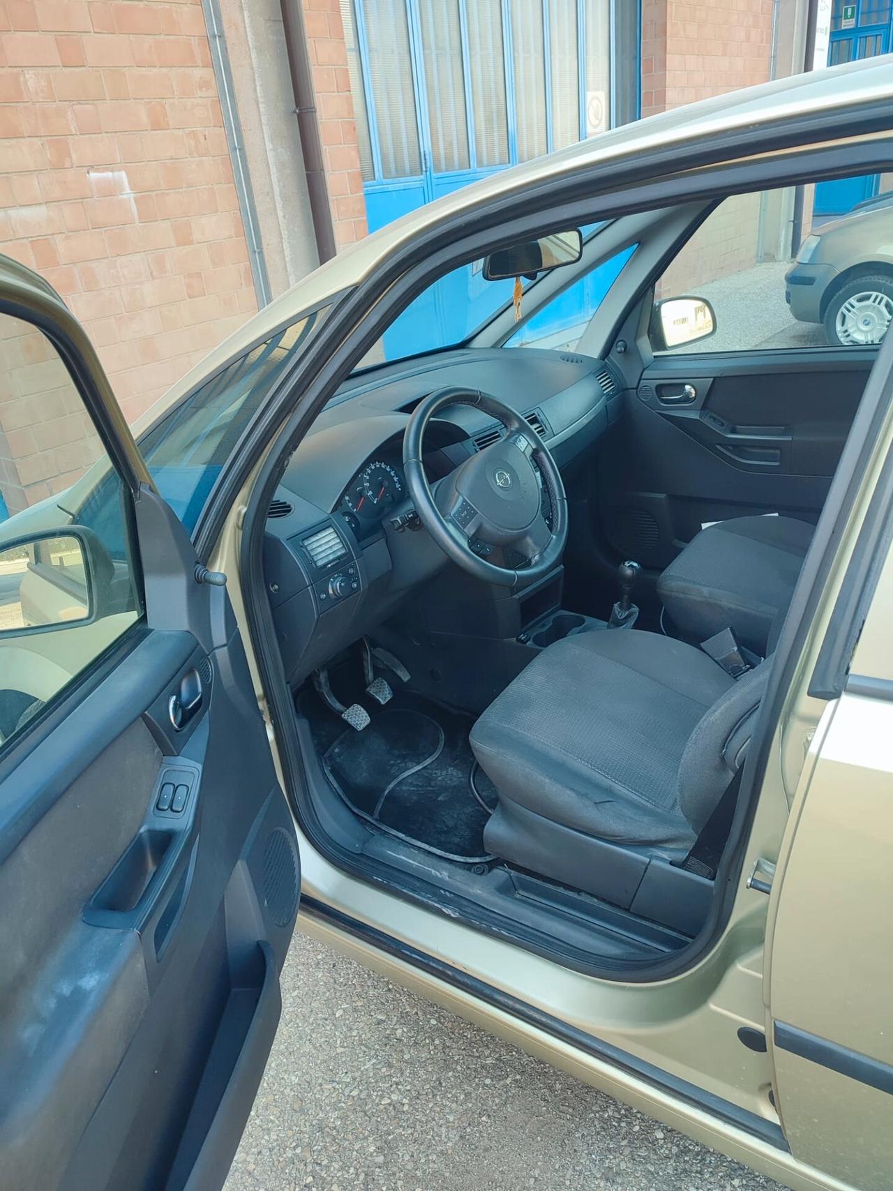 Opel Meriva 1.4 16V Cosmo GPL