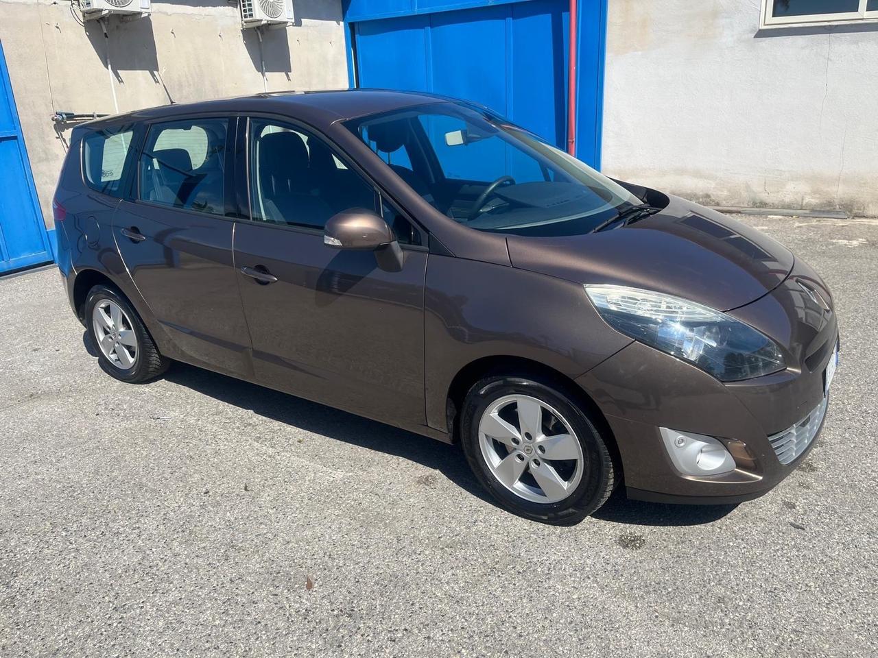 Renault scenic xmode-7 posti -1.5 dci-2011