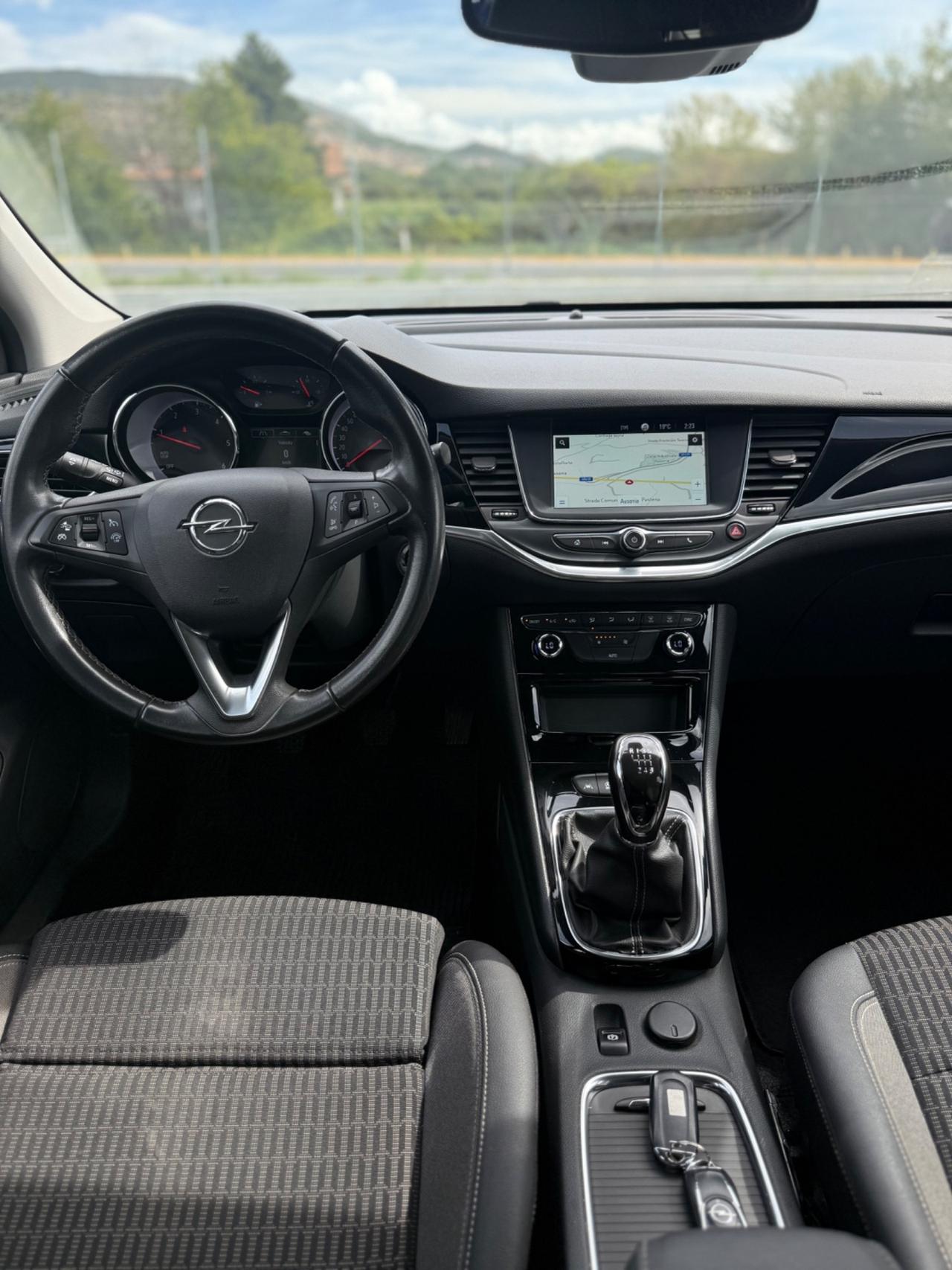 Opel Astra 1.5 CDTI 122 CV S&S 5 porte Business Elegance