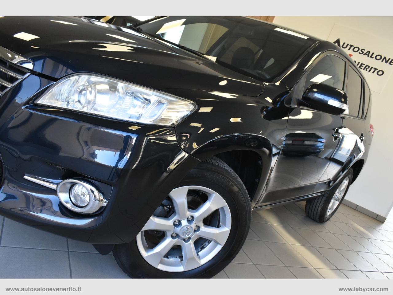 TOYOTA RAV4 Crossover 2.2 D-4D 150 CV Exclusive