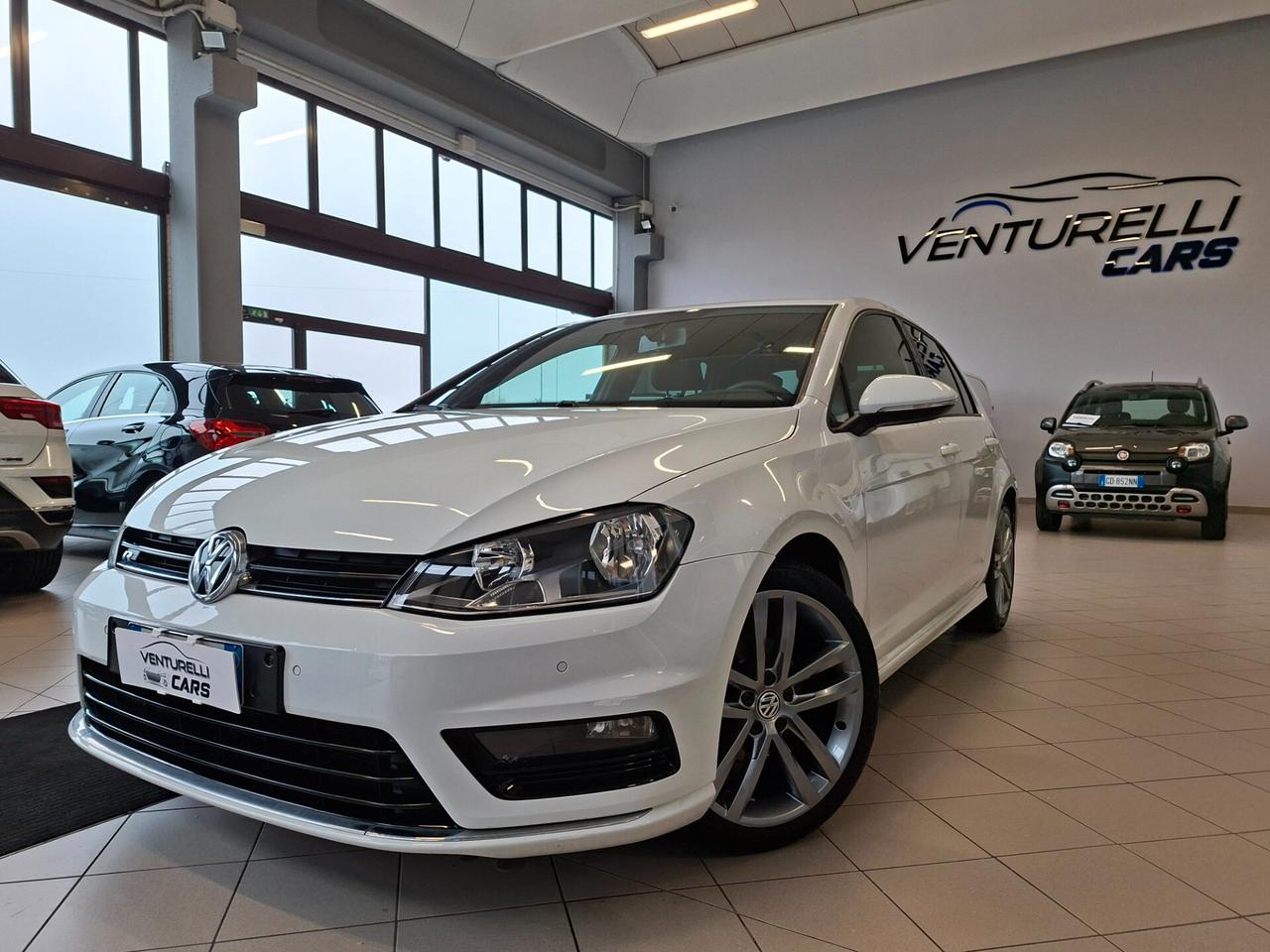 Volkswagen Golf 1.6 TDI 5p. R-line BlueMotion Technology