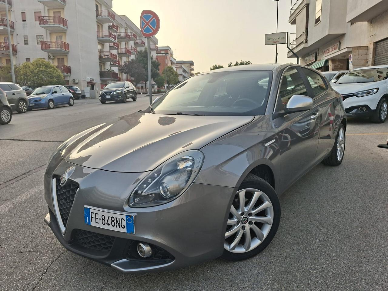 Alfa Romeo Giulietta 1.6 JTDm 120 CV Super * Navi * Garantita 12 Mesi