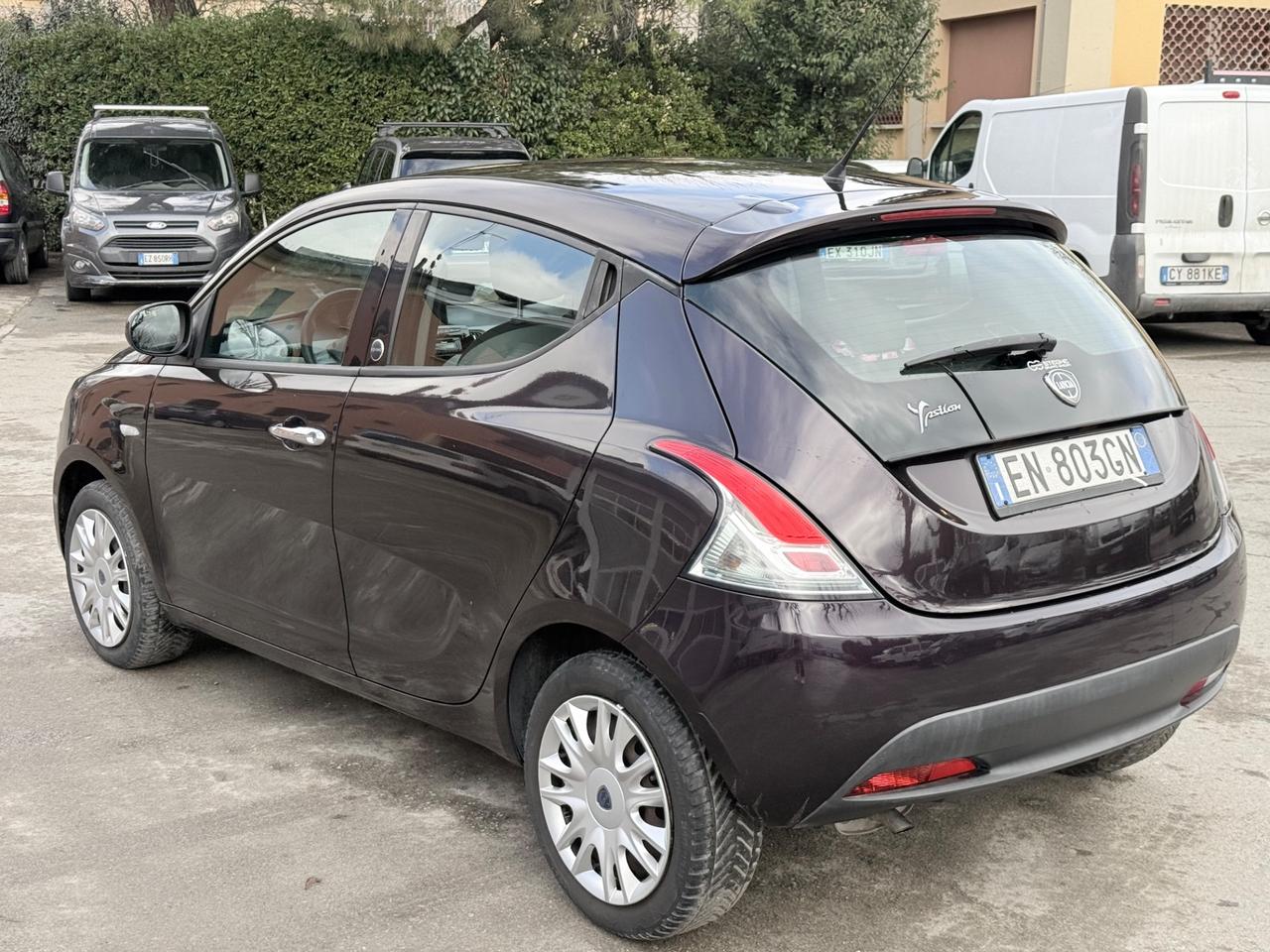 Lancia Ypsilon 1.2 69 CV 5 porte GPL Ecochic Gold