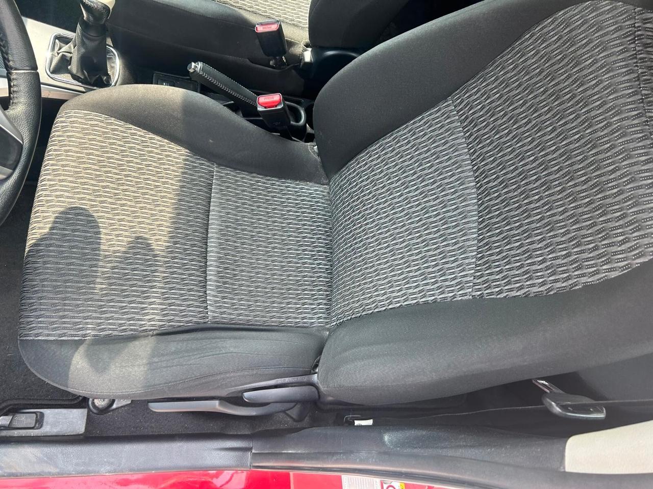 Toyota Yaris 1.0 5 porte NEOPATENTATI OK