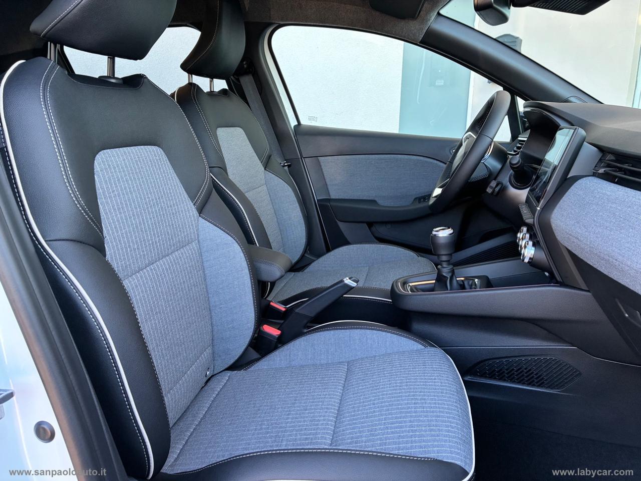 RENAULT Clio ECO-G 100 CV Techno