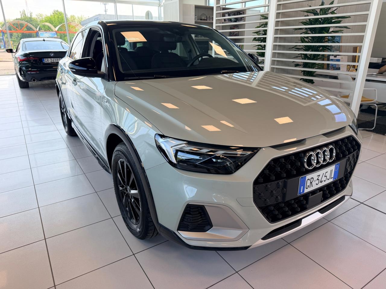 Audi A1 allstreet 30 TFSI S tronic Business