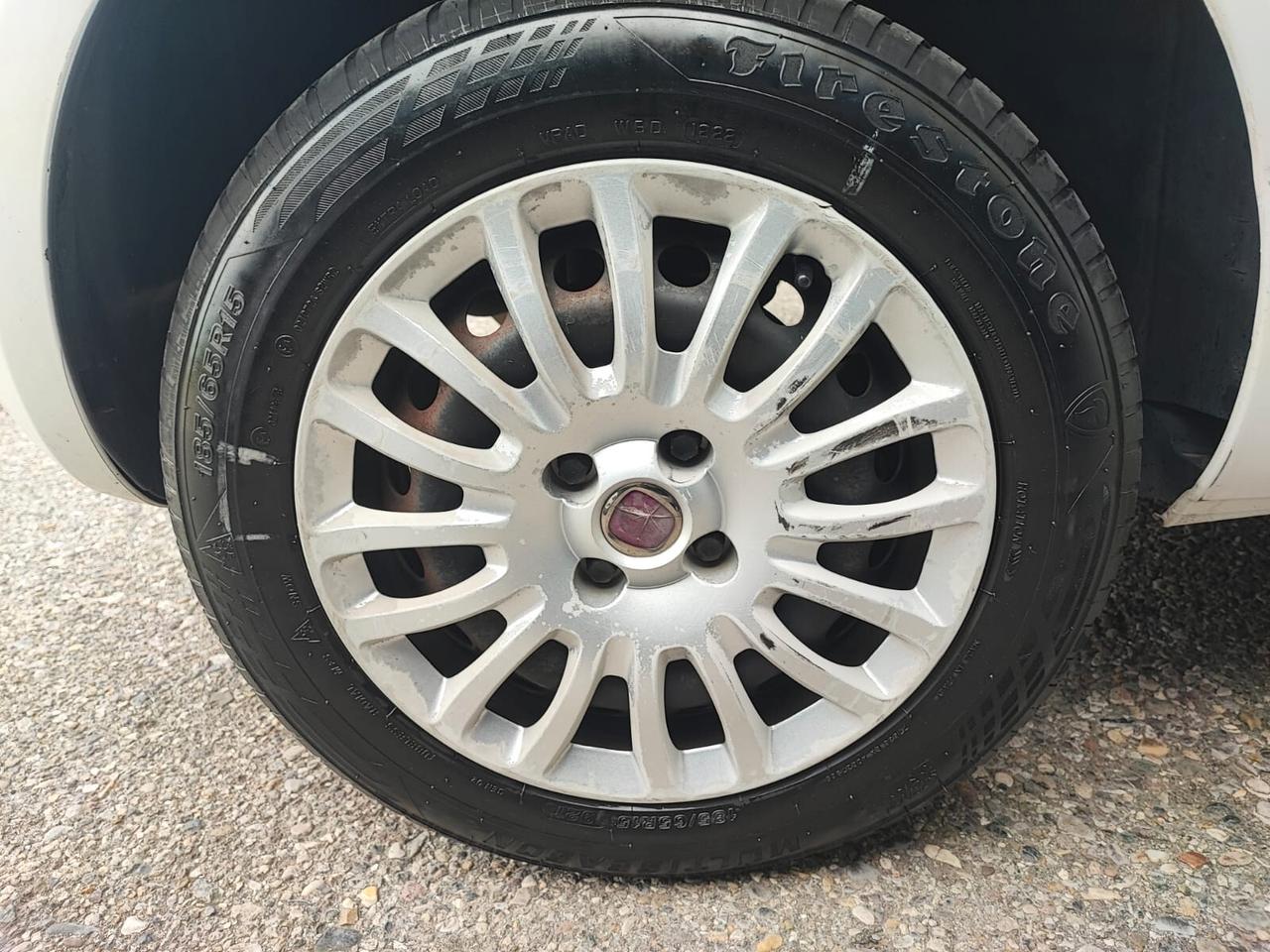 Fiat Grande Punto 1.4 5 porte BENZINA METANO 2009
