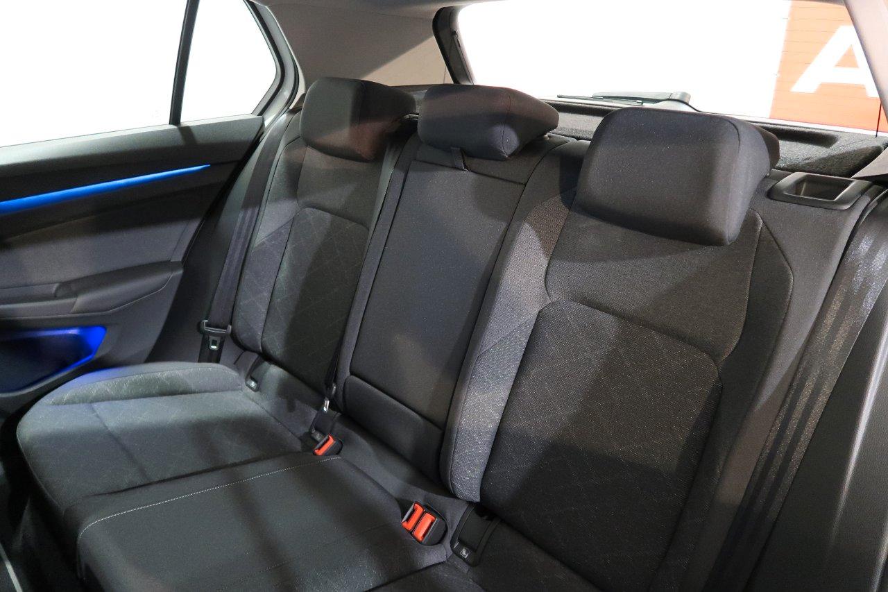 Volkswagen Golf 1.5 etsi evo Life 130cv dsg