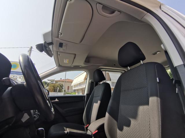 VOLKSWAGEN Caddy 1.4 TGI DSG Trendline 5 POSTI autovettura
