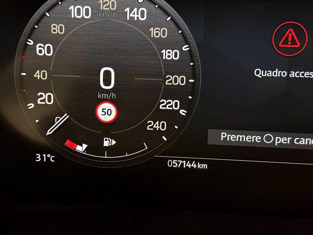 LAND ROVER Defender (2019) LAND ROVER 110 5.0 V8 525 CV AWD Auto del 2023