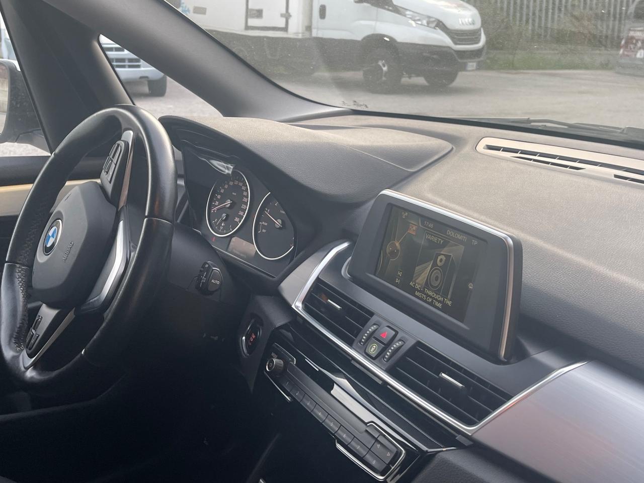 Bmw 218 218i Coupé Luxury NEOPATENTATI