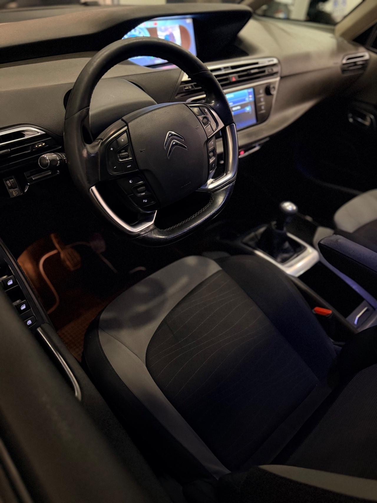 Citroen C4 Picasso 1.6 e-HDi 115 Exclusive