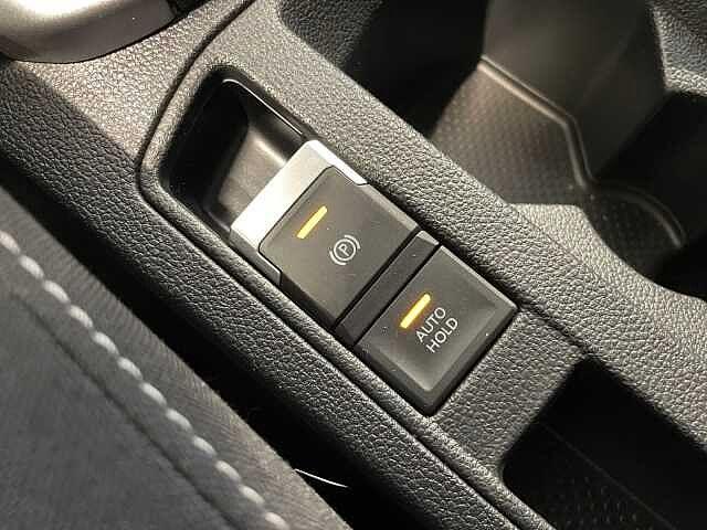Volkswagen T-Roc 2.0TDI 115CV Life - NEOPATENTATI