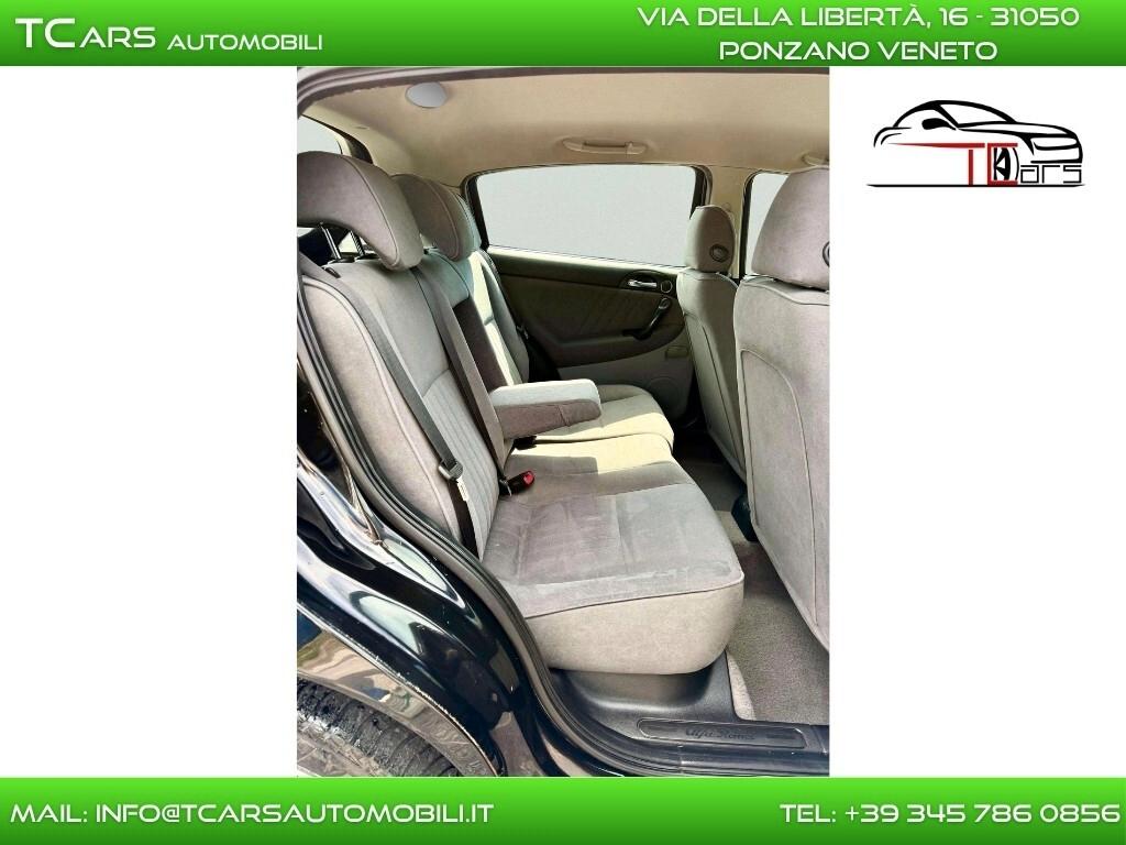 ALFA ROMEO 147 1.6 BENZINA NEOPATENTATI