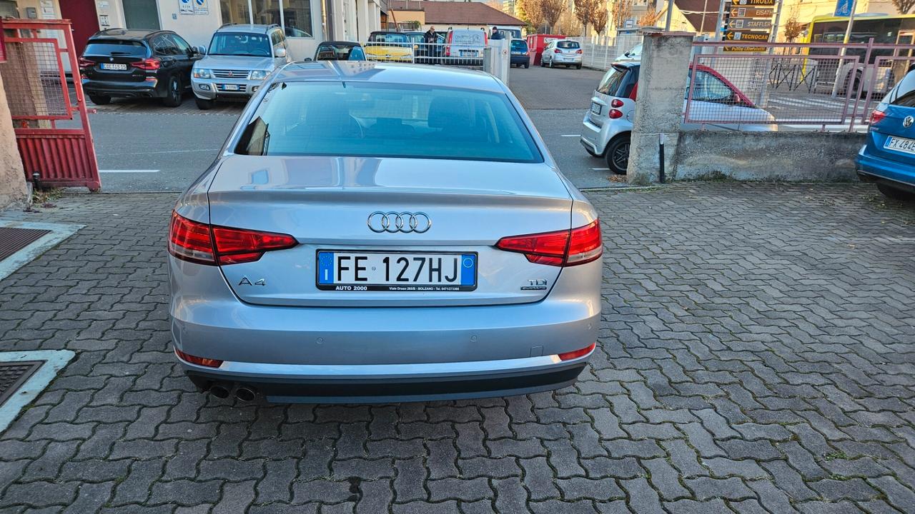 Audi A4 40 2.0 tdi Sport quattro 190cv s-tronic