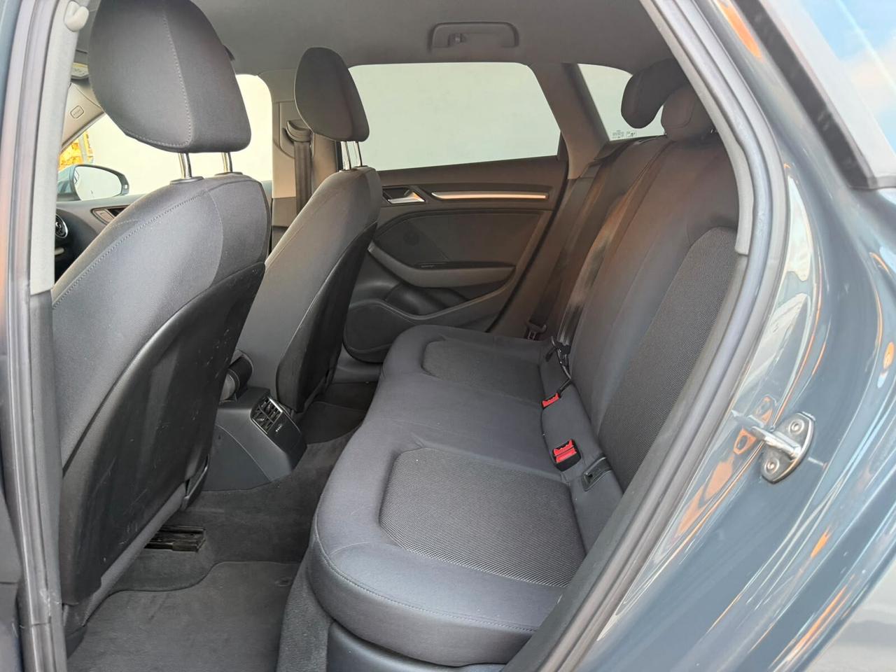Audi A3 SPB 35 TDI S tronic line edition