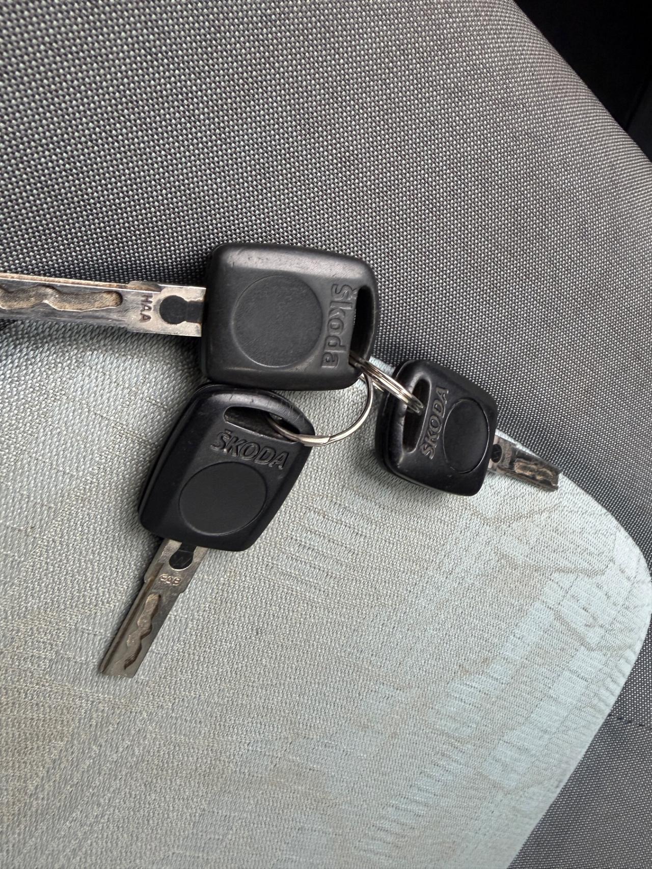 Skoda Fabia 1.4 benzina euro4 neopatentati spaziosoa