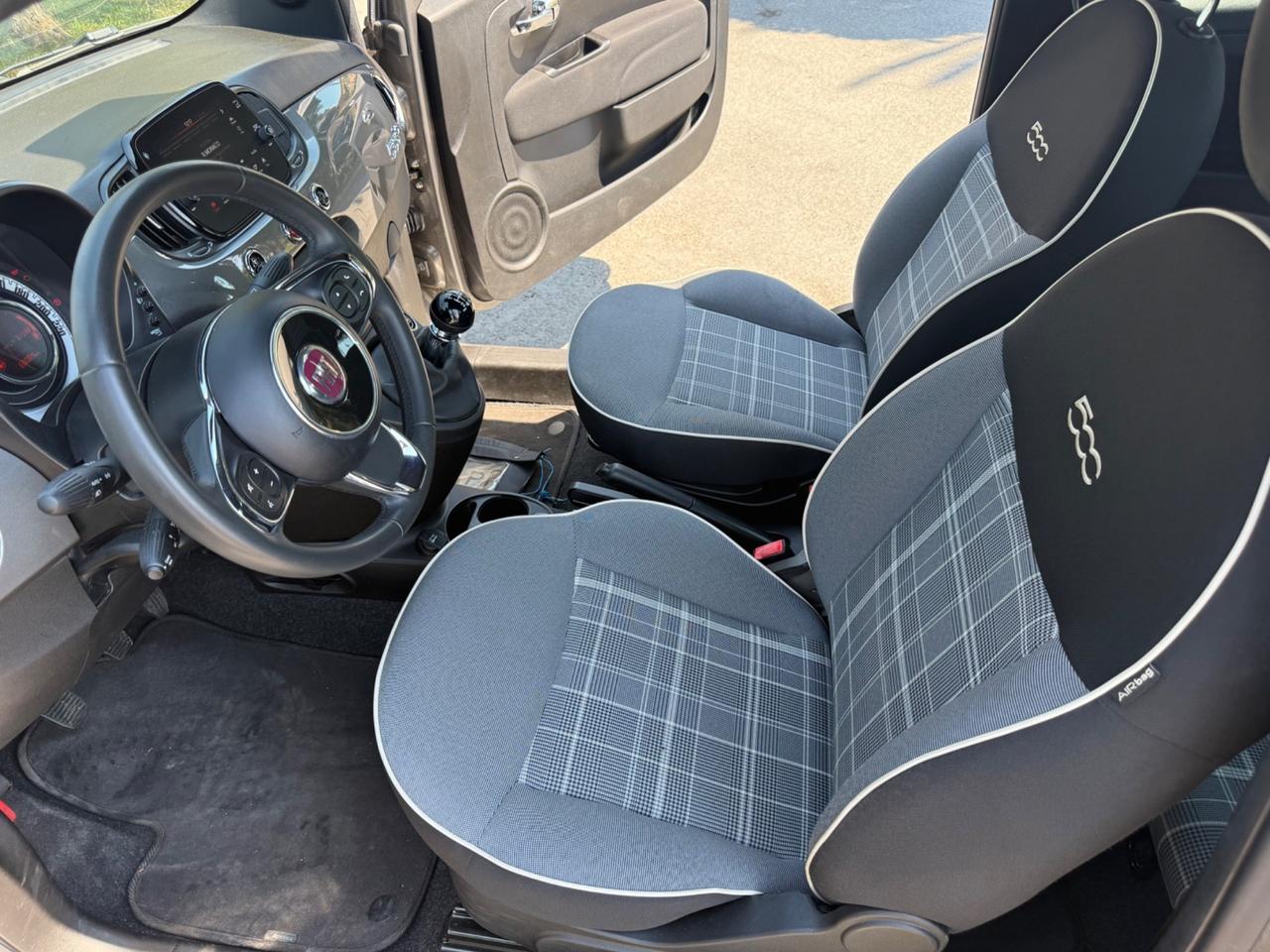 Fiat 500 C 1.0 Hybrid Lounge