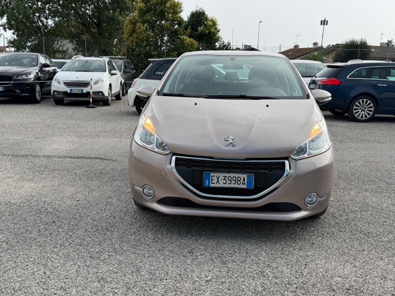 Peugeot 208 PureTech 82 5 porte Access
