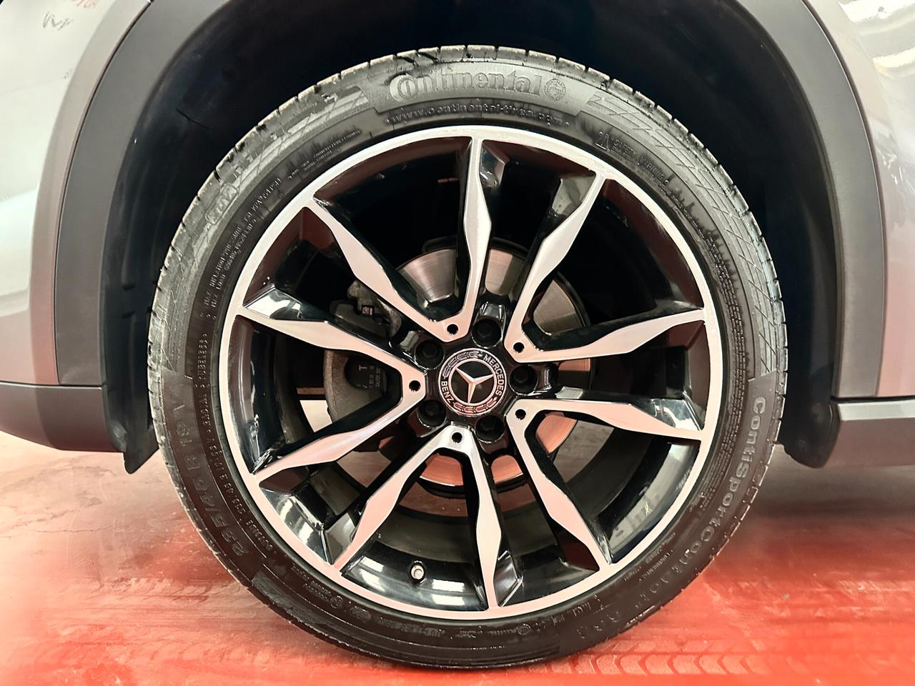 Mercedes-benz GLA 200d Aut. 4Matic Premium Night Edition MY18