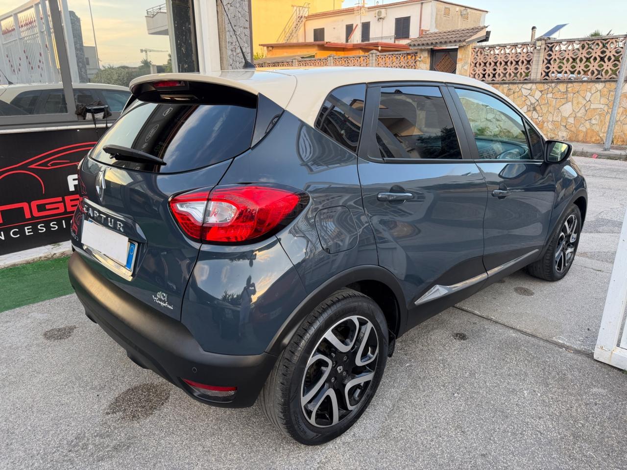 Renault Captur 1.5 dCi 8V 90 CV EDC Energy R-Link