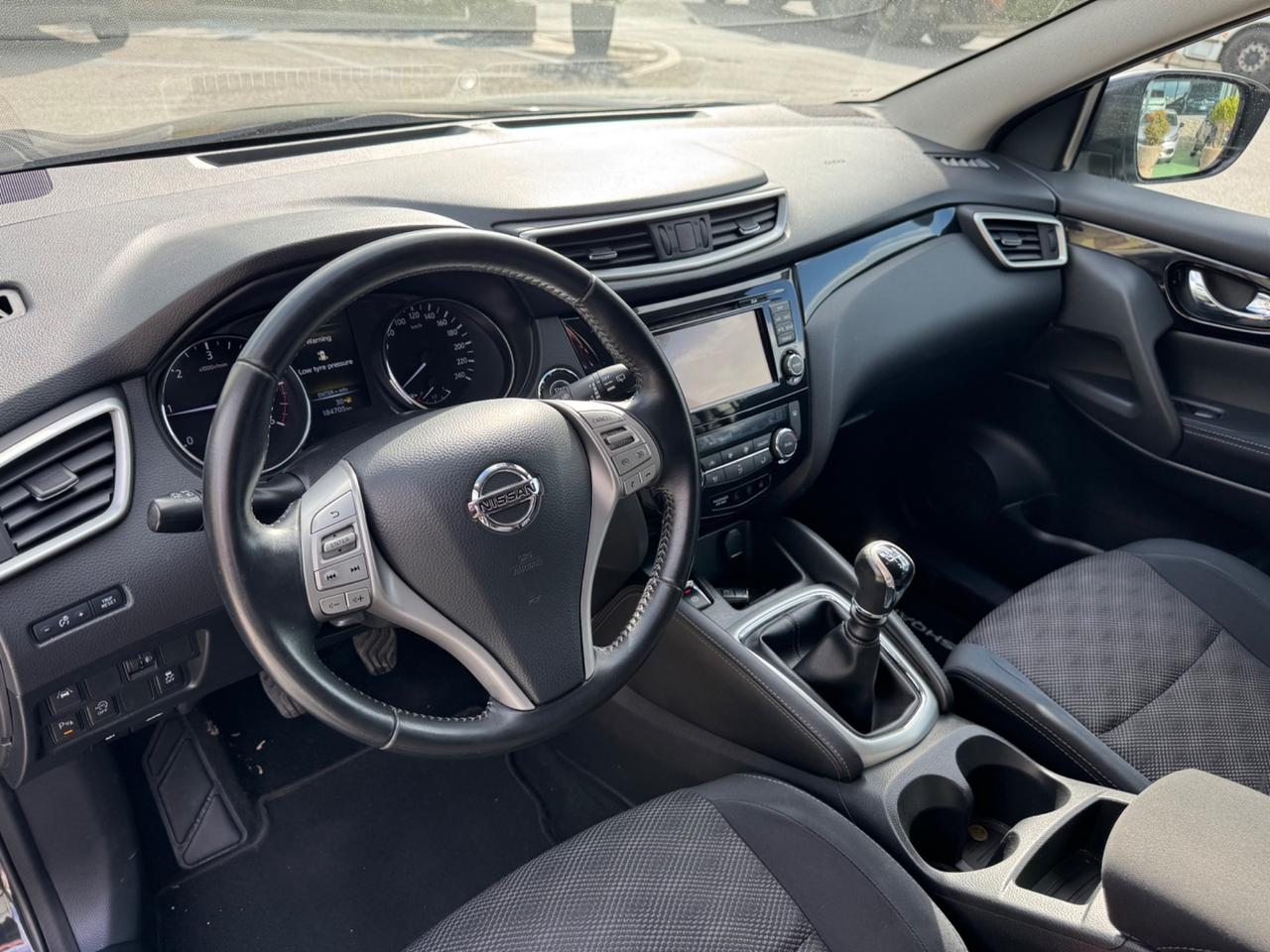 Nissan Qashqai 1.5 dCi Tekna, Tetto Panoramico, camera 360°, ecc