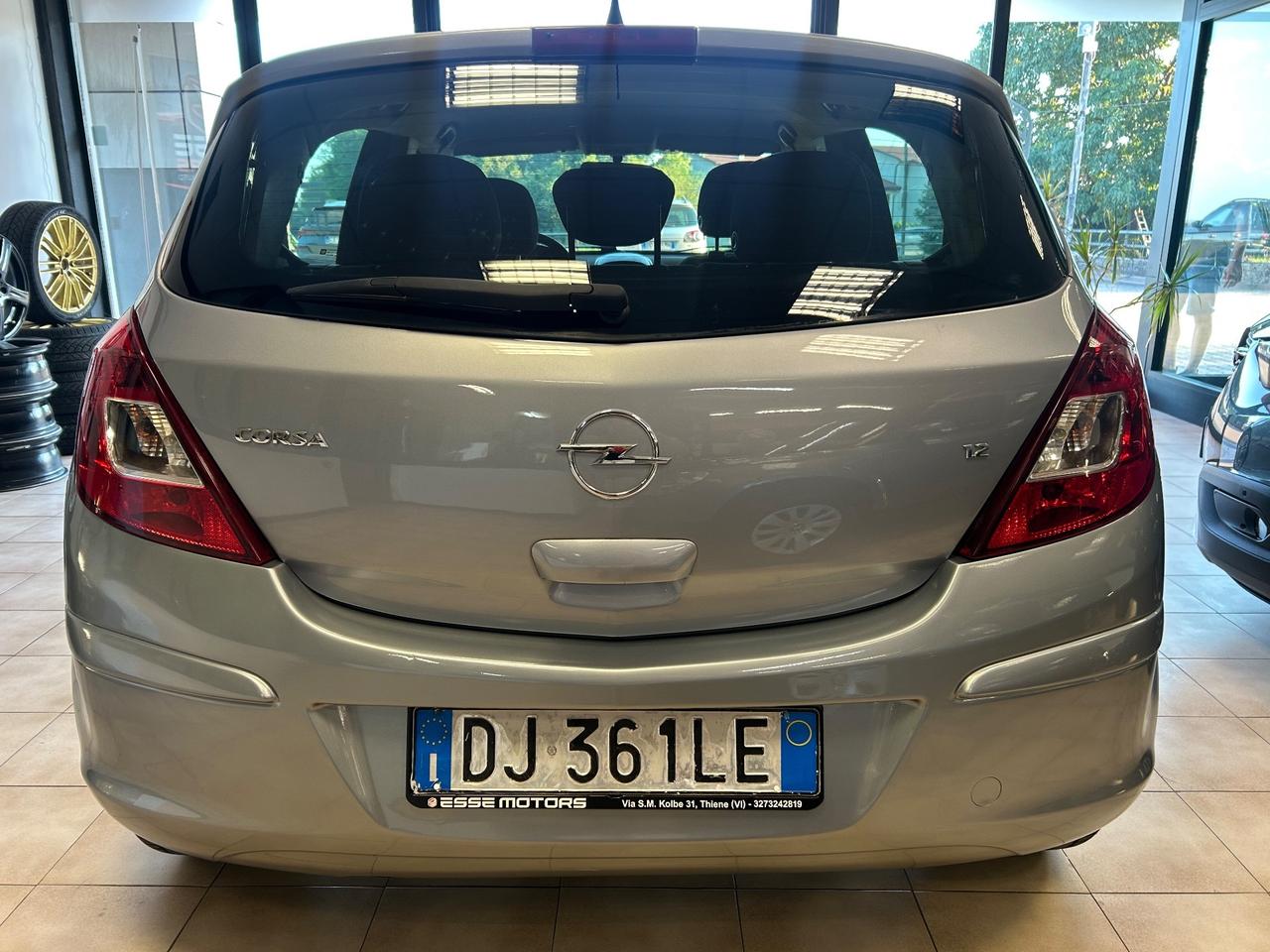 Opel Corsa - 1.2 benzina 80cv OK NEOPATENTATI