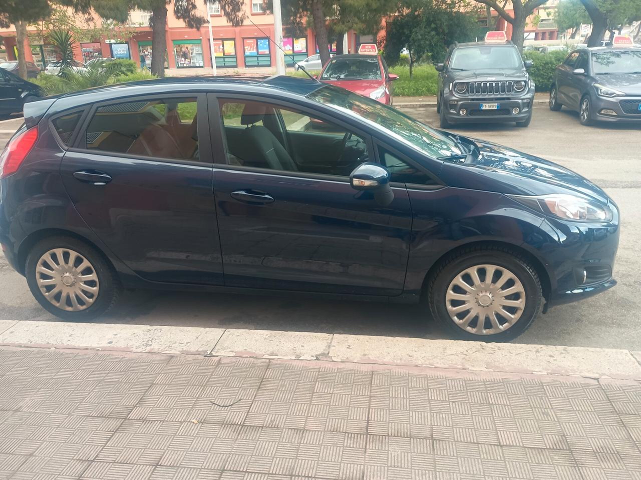 Ford Fiesta 1.5 TDCi 75CV 5 porte Titanium