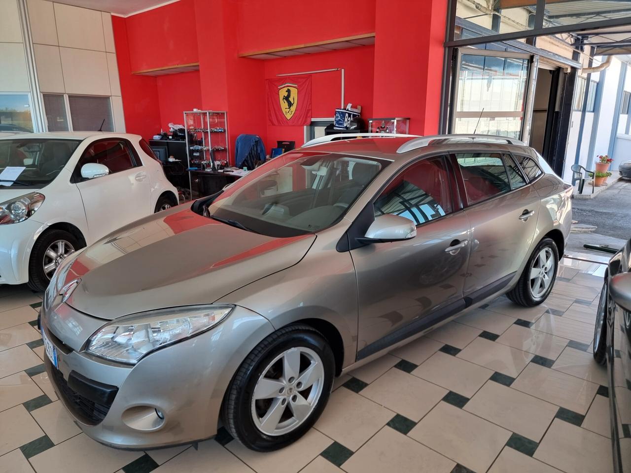 Renault Megane Mégane 1.5 dCi 110CV SporTour Confort