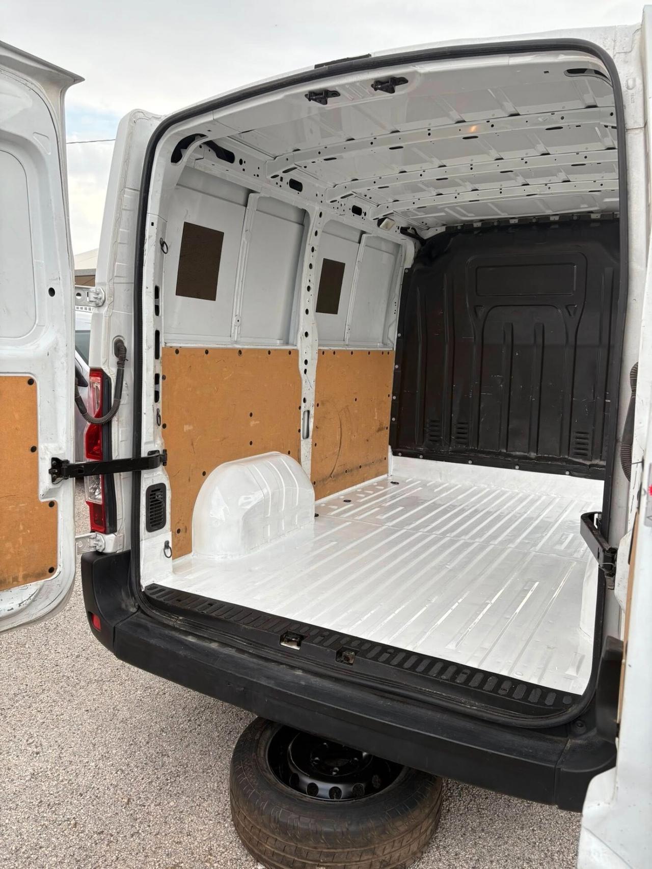 Renault Master 2.3 dCi/110 PC-TN uniprò