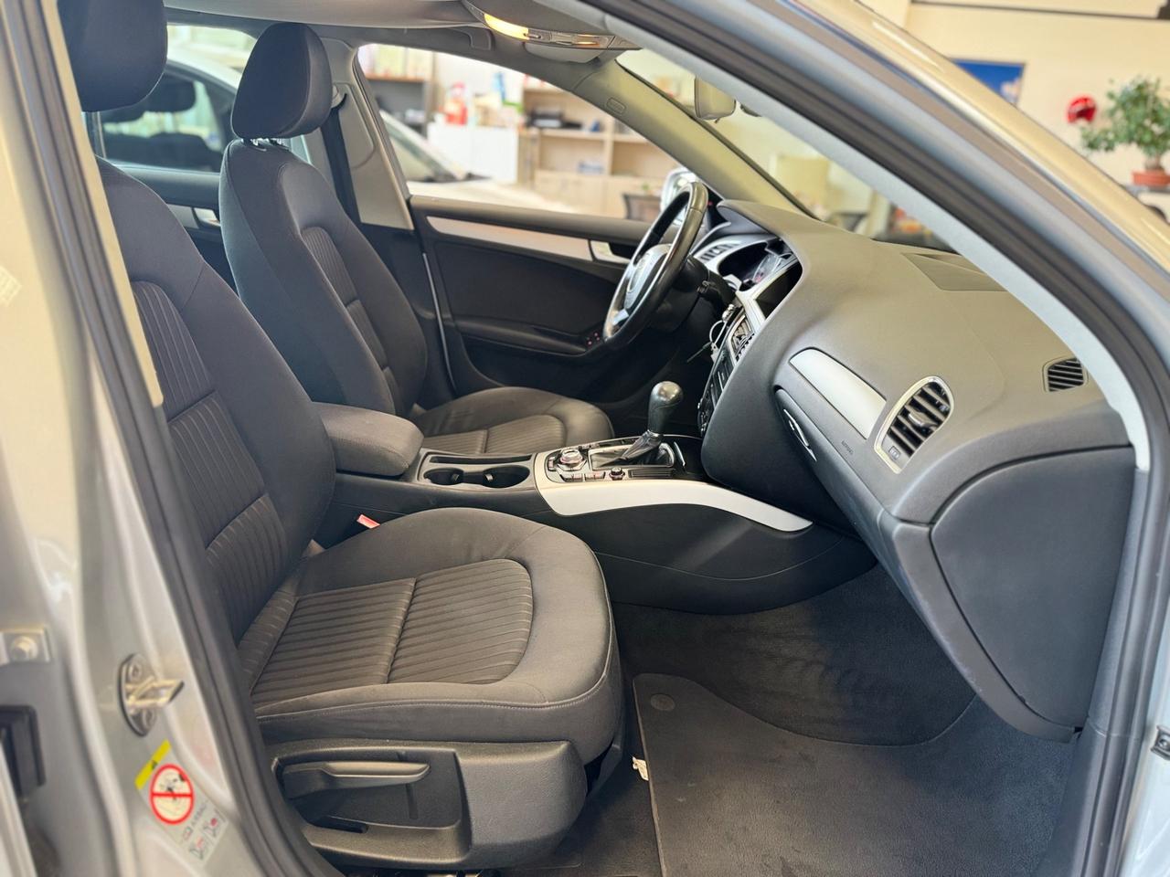 Audi A4 2.0 TDI 143CV Advanced-Condizioni Eccellenti
