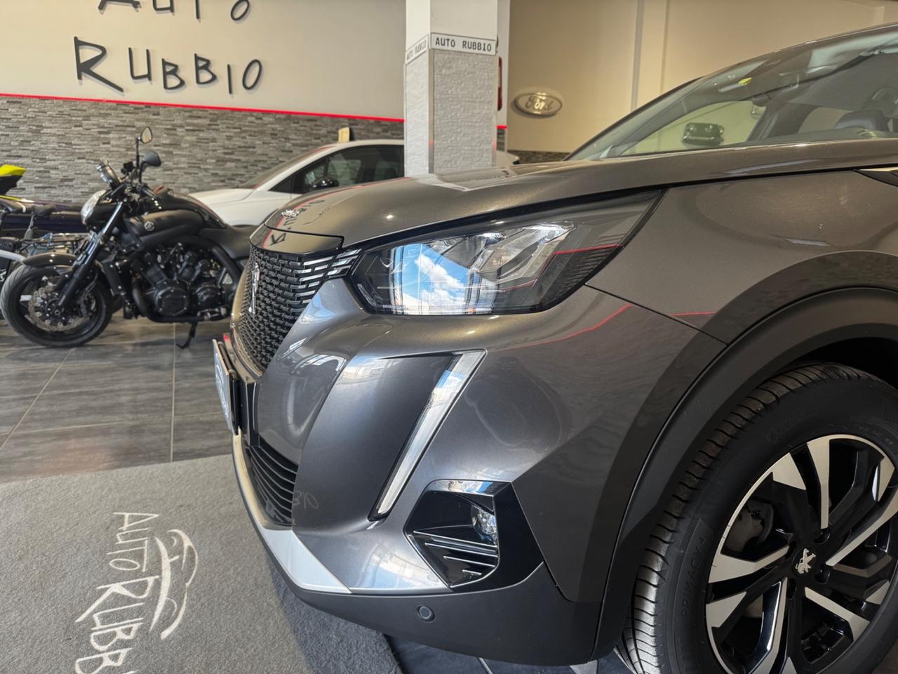 Peugeot 2008 PureTech 100 S&S Allure Navi Pack