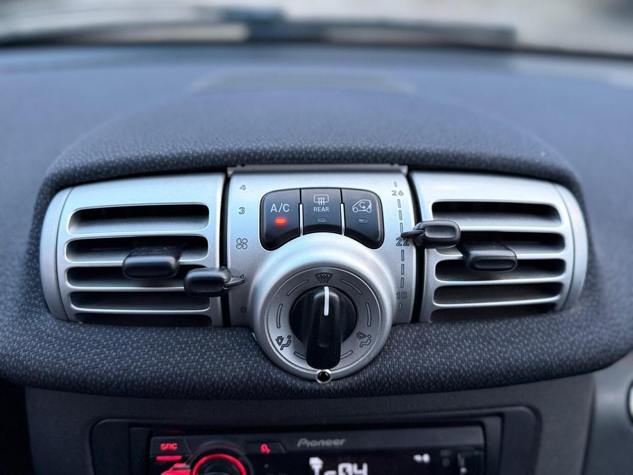 Smart ForTwo 1.0 MHD 70 CV Cabrio Passion