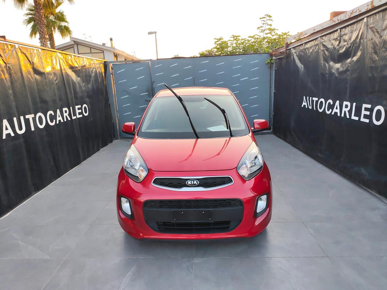 Kia Picanto 1.0 BENZINA CON NAVIGATORE